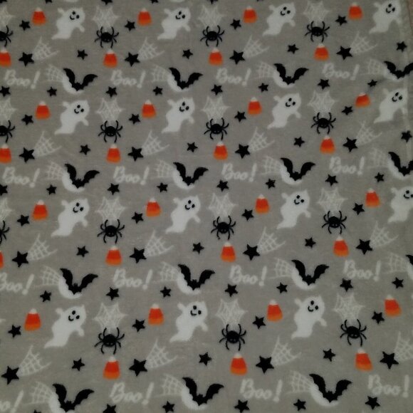 Gray Candy Corn Baby Blanket Halloween Ghost Spider Bat Boo Dream Kids RN 164273 - Picture 4 of 5